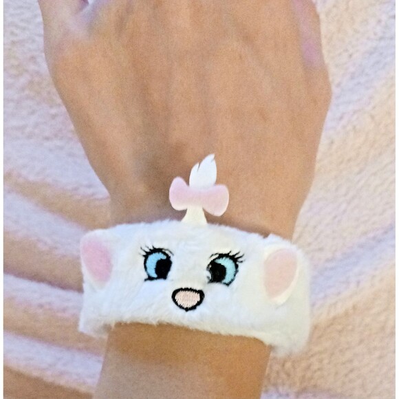 Disney Aristocats Marie Plush Slap Wrap Bracelet - Picture 2 of 5